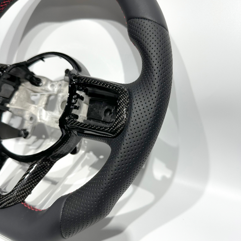 Black Carbon Fiber Trim Cover  - đánh giá và giá Steering Wheel Cover